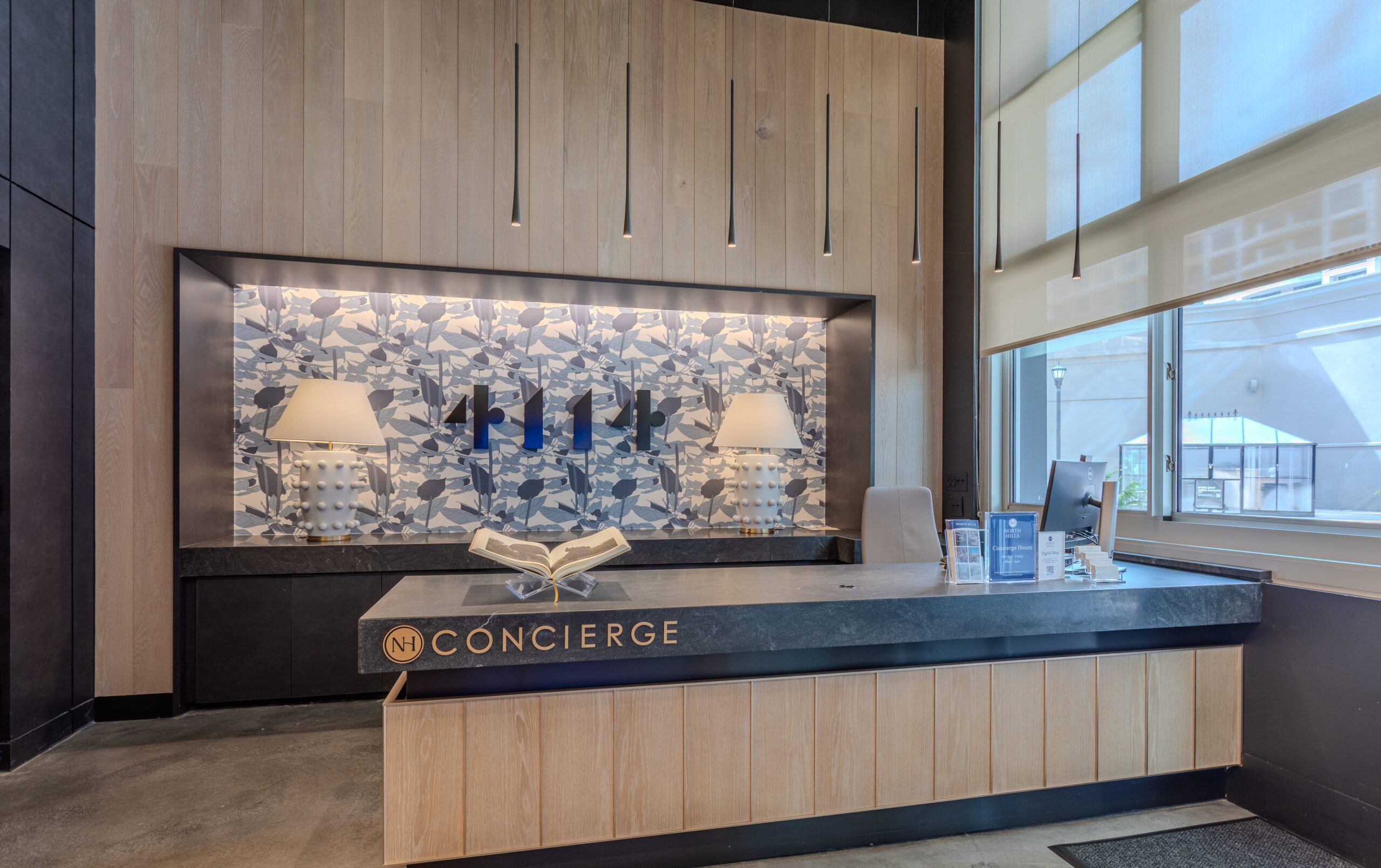 Lobby (2)