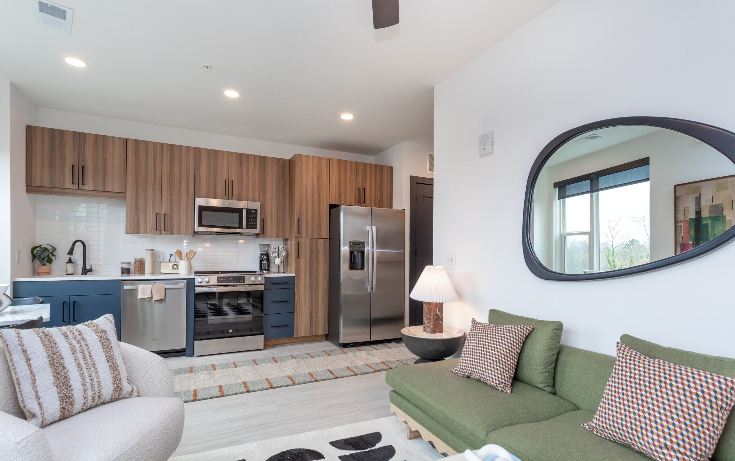 The Row_Model(7) The Row_Model(7)